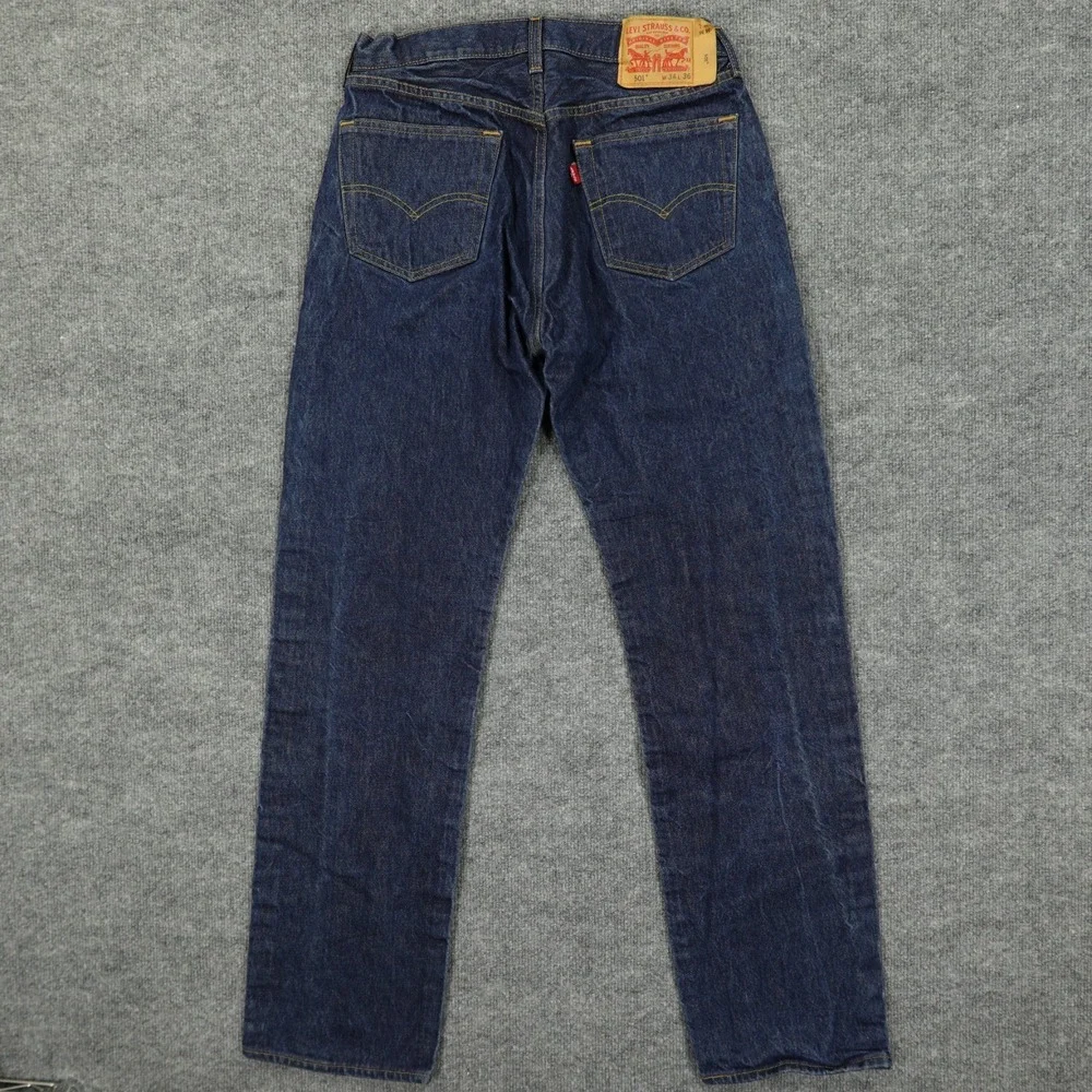 Levis 501 Mens Jeans‎ 33x30 (Tag 34x36) Blue Original Straight Button Fly